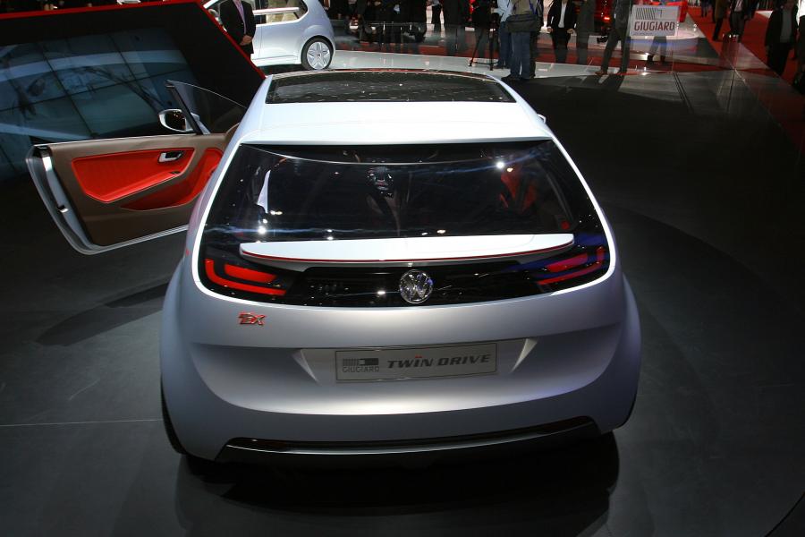  ItalDesign Tex 2011 года  (фото 7 из 40)